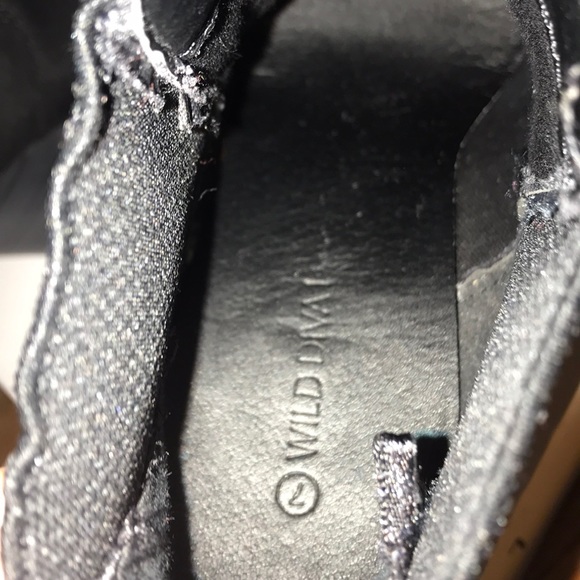 Heels - Picture 5 of 6